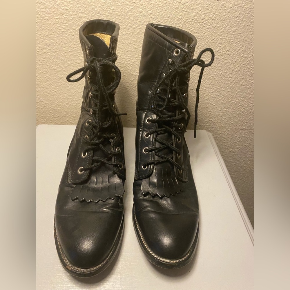 Justin western boot 7.5 D good used condition very comfortable
